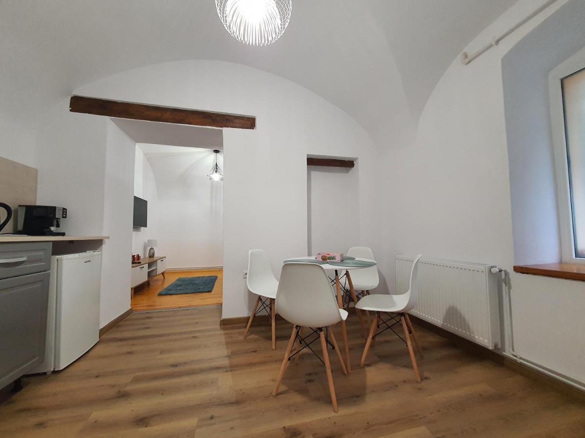 Lucasi Apartament سيبيو المظهر الخارجي الصورة
